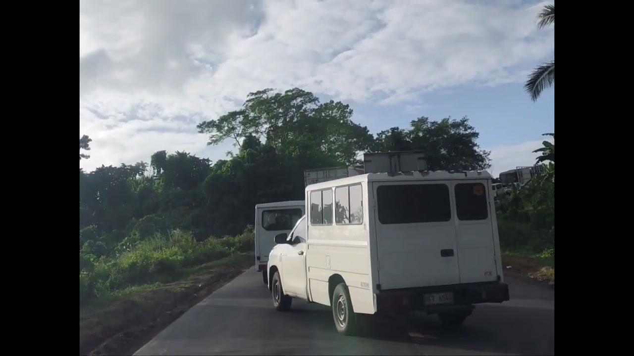 May truck na di nakaahon sa Gumaca bypass road #gumacabypassroad #youtubevideo 