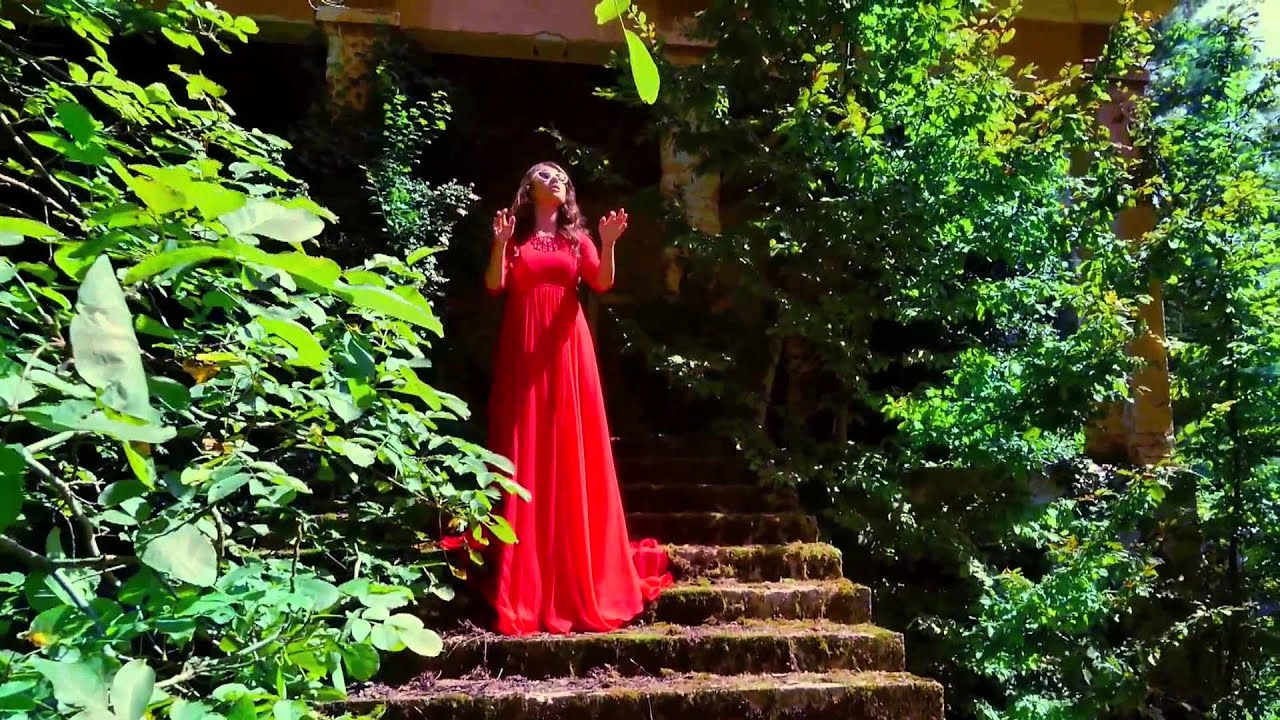 Olujna noć - Bernarda Bruno (OFFICIAL VIDEO)