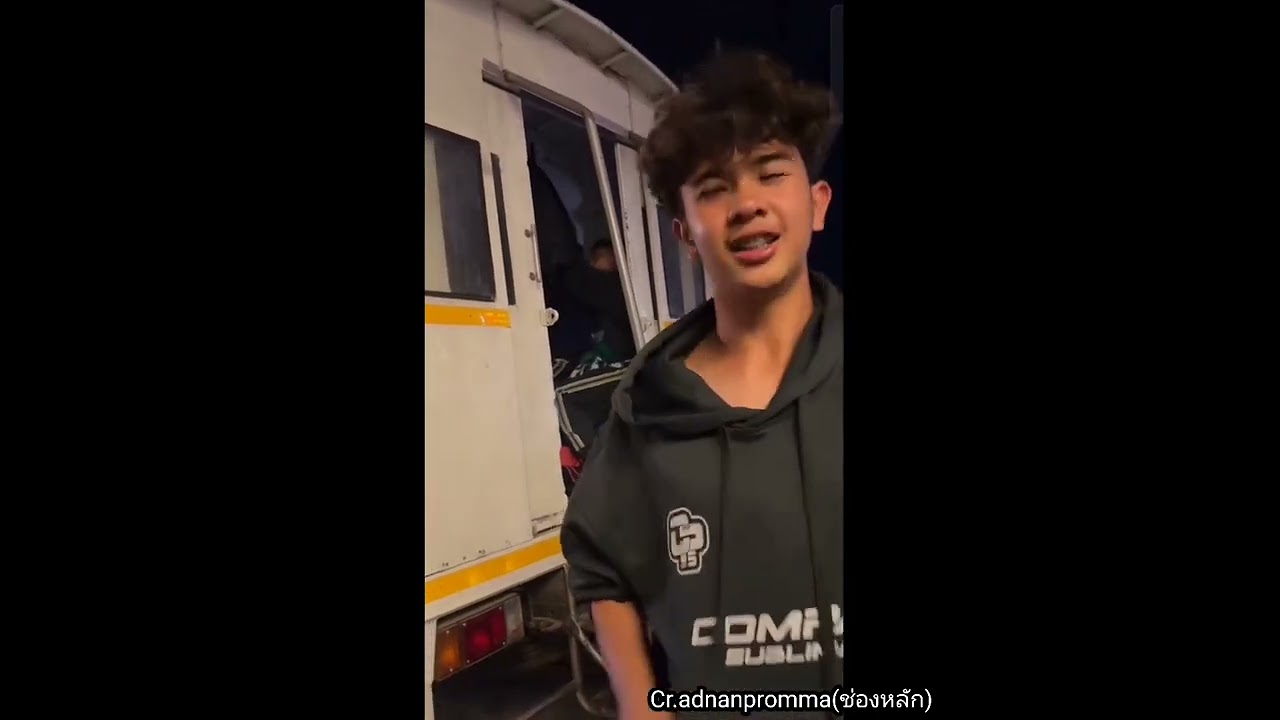 น้องๆทีมหมอนทองเดินทาง ถึงที่พักที่จังหวัดพิษณุโลก