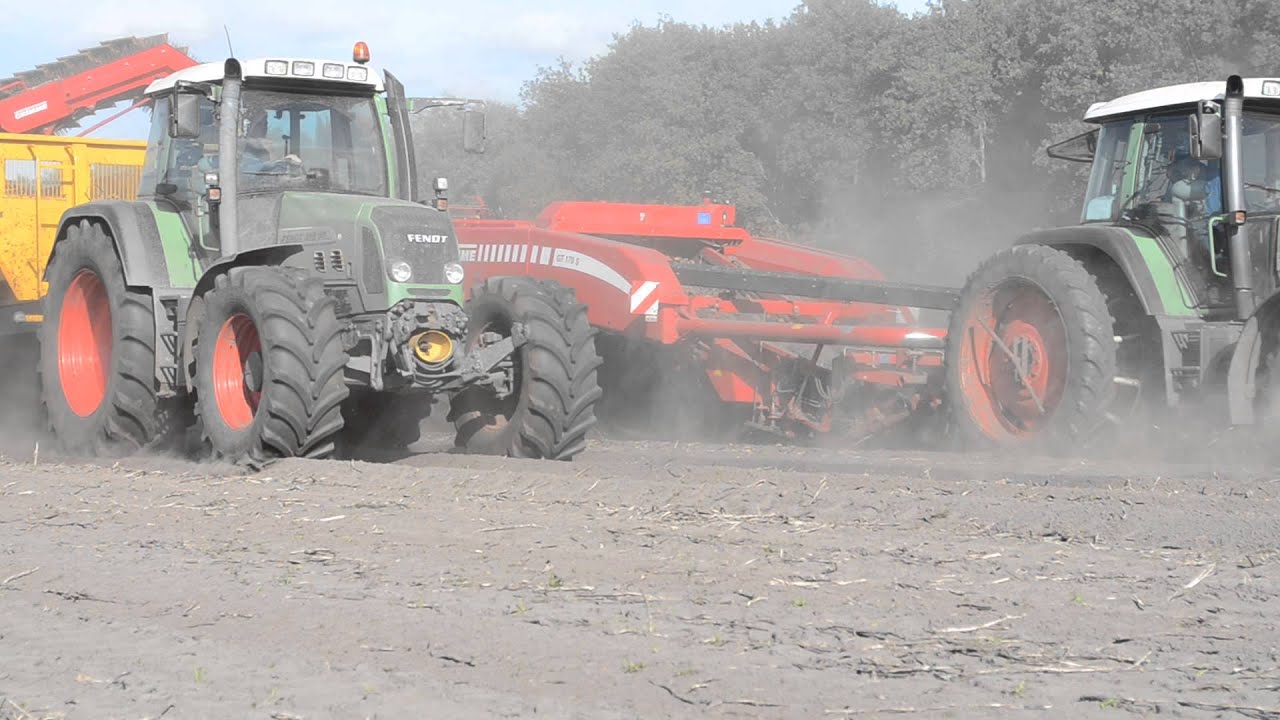 Aardappelen rooien, Loonbedrijf Bouwman in  Noordbroek