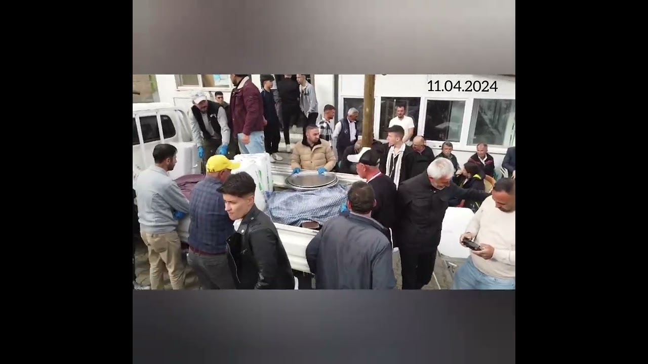 Kermelik köyü Muhtar Adnan Pehlivan Hayır Yemeği..