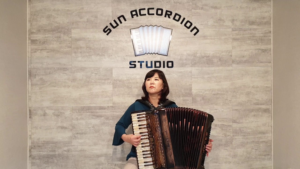 김희선 아코디언 연주 - 갈대의 순정 / 박일남 (대중가요 33p)(010-3282-6111)(Accordion)mix