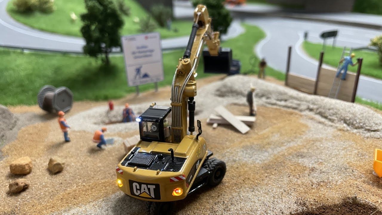 Baubericht Mobilbagger Caterpillar M318D RC 1:87