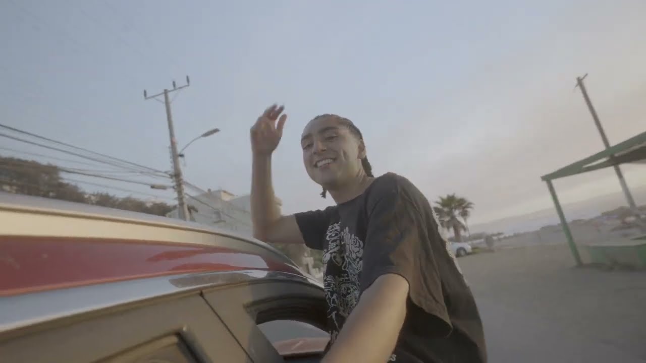 Ivo Wan Kenobi - KEMANDO LAS OLAS (Official Video)