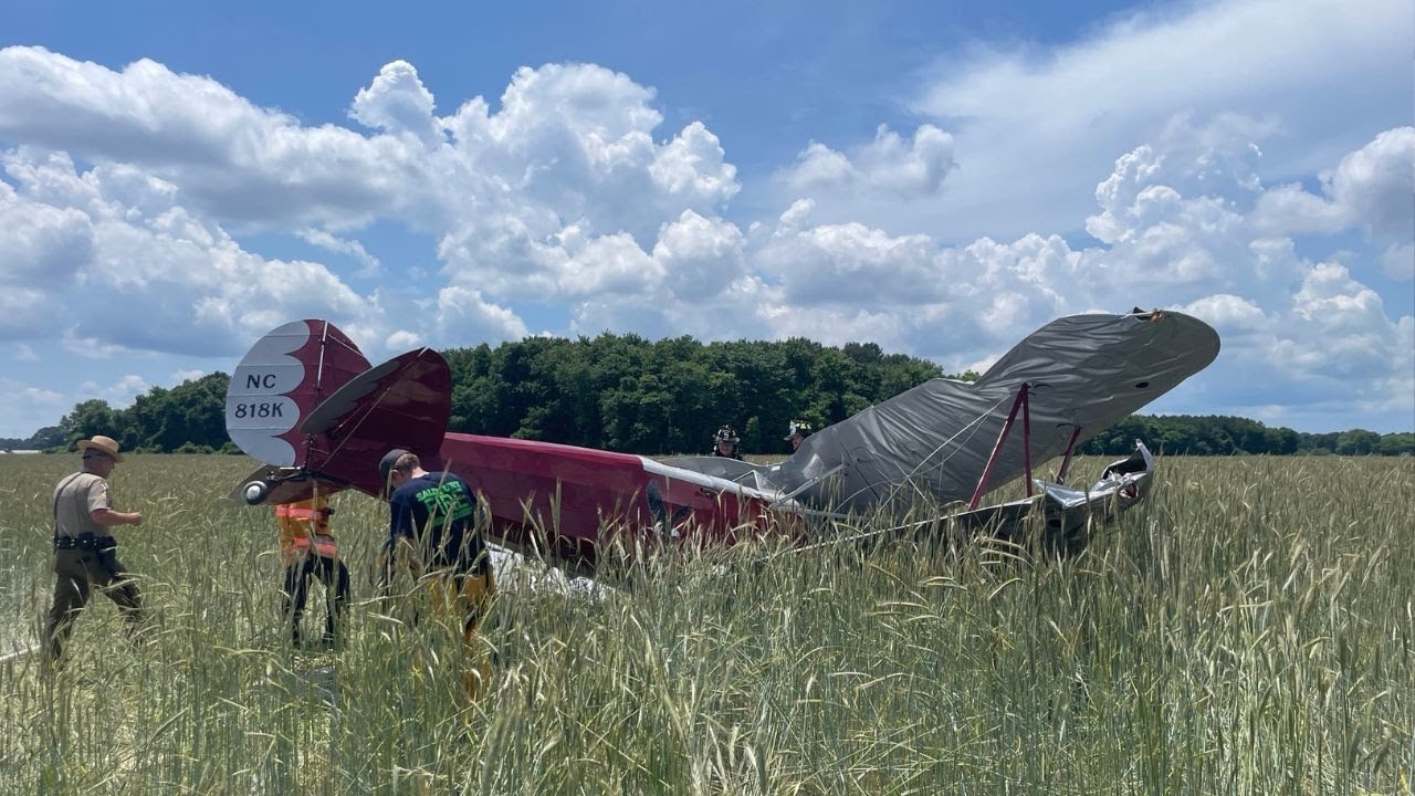 Paramedic A-5 responds to a plane crash