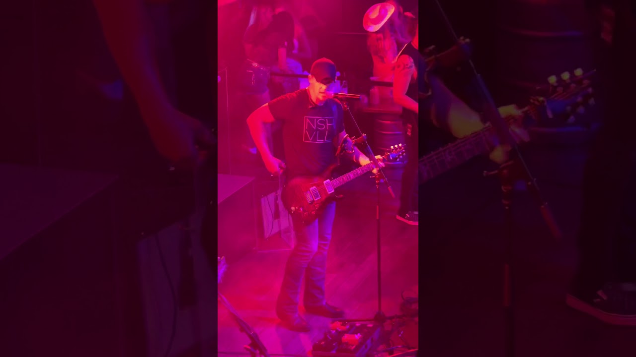 Dirt Road Anthem Cover - Todd Cameron