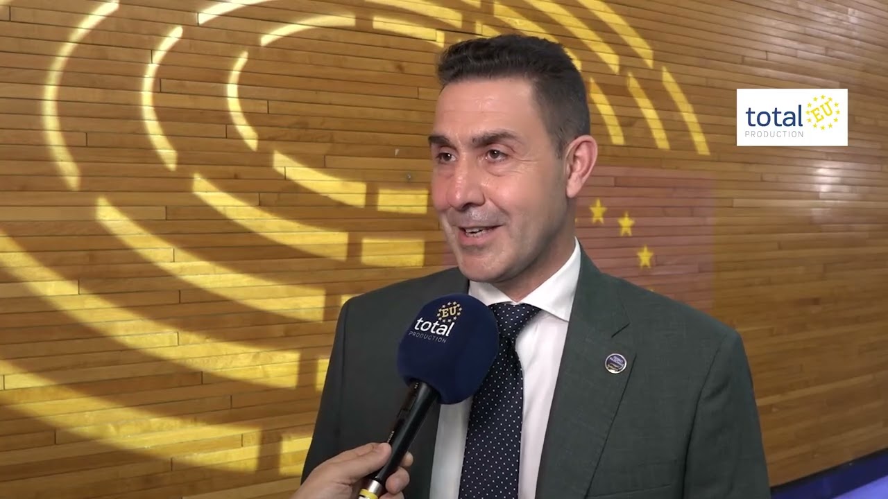 Vannacci a Salvini: Io come Fini? No, piuttosto come Meloni all’addio al PdL