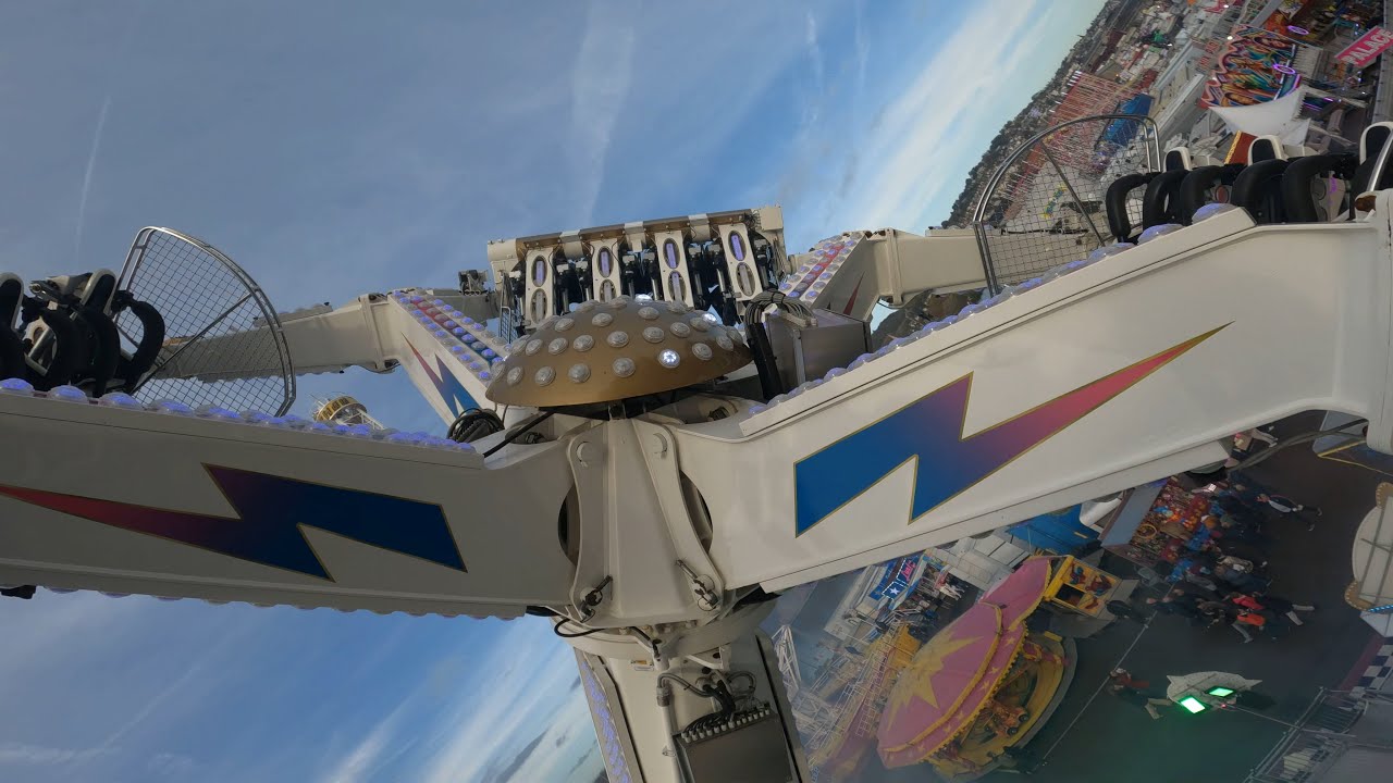 AstroWorld (Thinel) On Ride Foire Saint Romain Rouen 2023