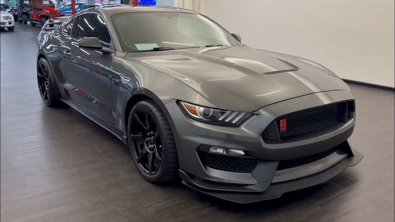 17 GT350R @ COSMO MOTORS