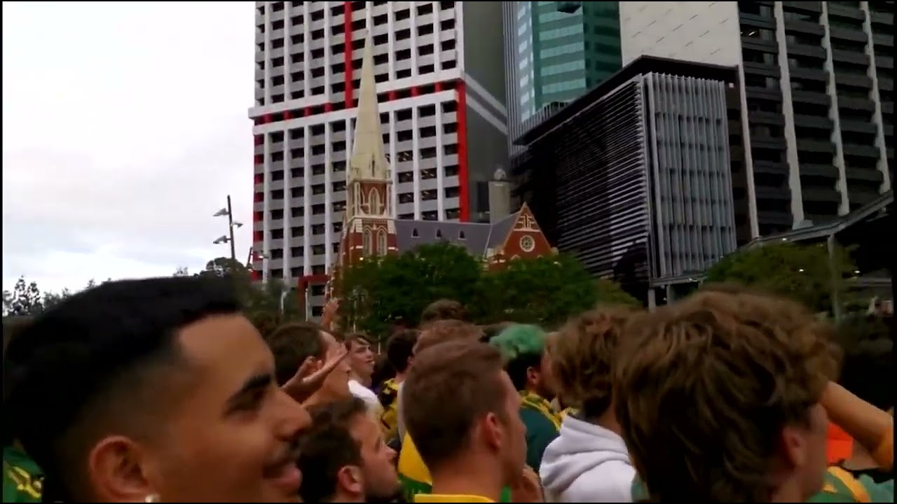 Australian reaction after Messi's goal