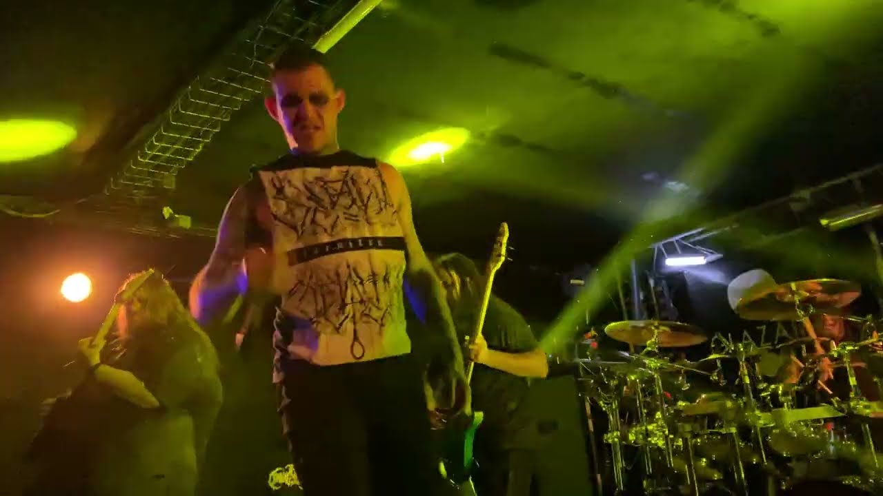 Carnifex : Complete Show Live In Paris