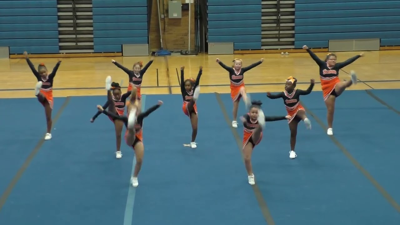 2025 Roseville Broncos Cheer Showcase