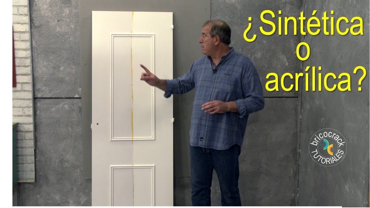 Lacar una puerta con rodillo (Bricocrack)