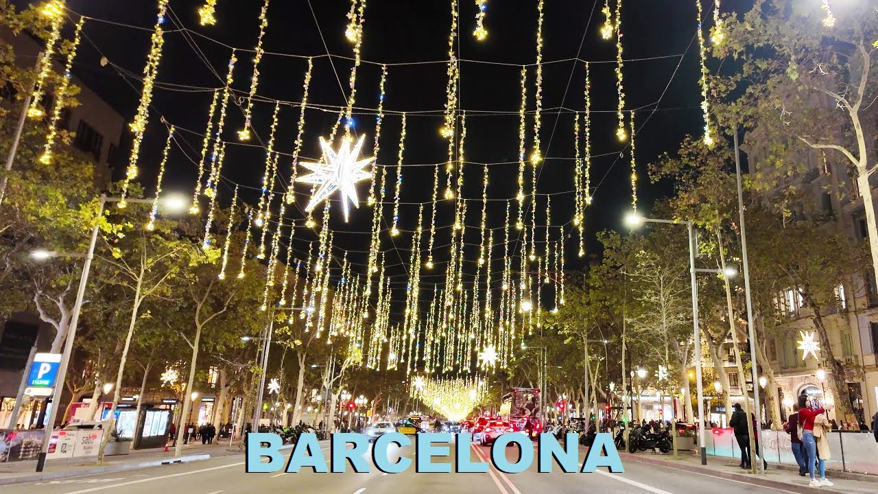 Barcelona Navidad 🎄 Paseo Gracia 🎅 Barcelona 2023 España 4K