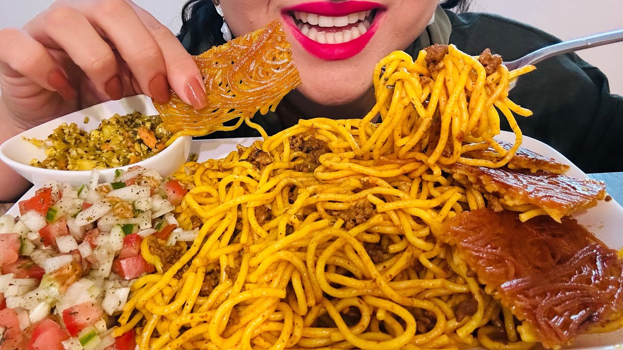 Mukbang spaghetti and Tahdig| موکبانگ ماکارونی با ته دیگ ‌ سالاد شیرازی 