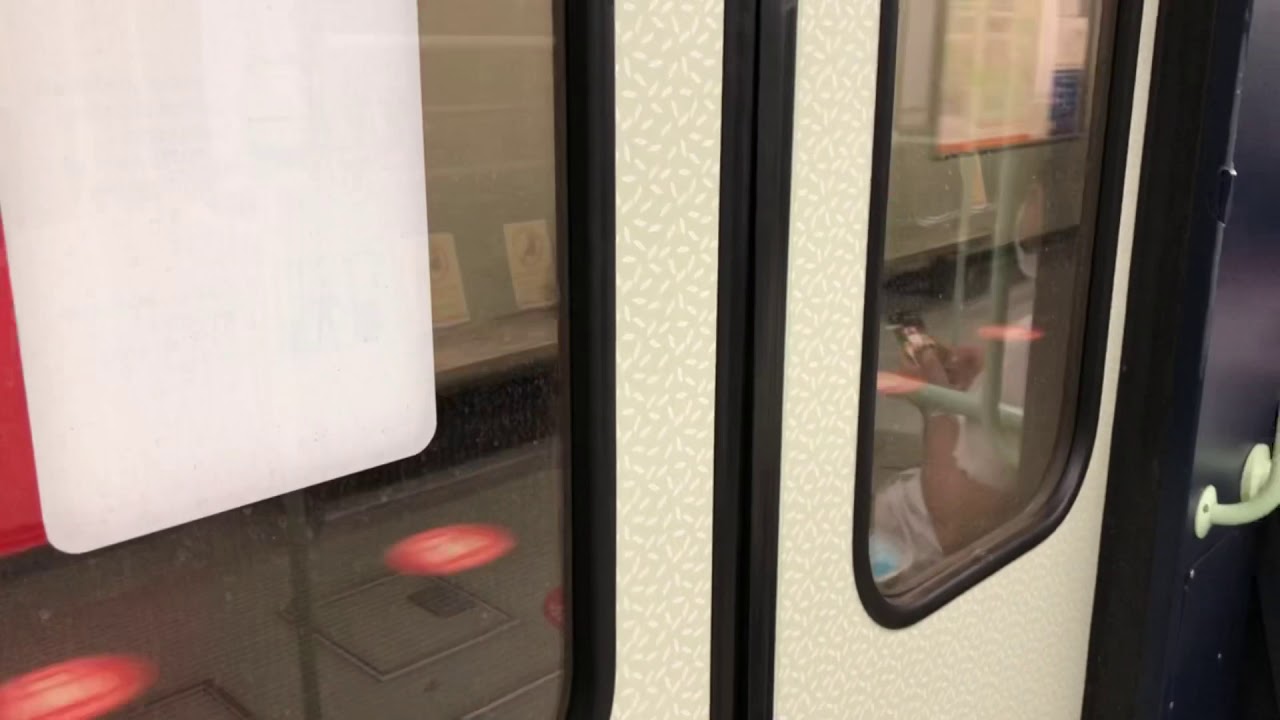 Ultimi ET 245 rimasti in servizio sulla linea M2 + vista del deposito di Famagosta