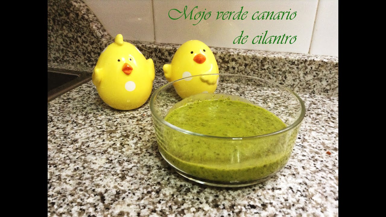 Mojo verde canario de cilantro