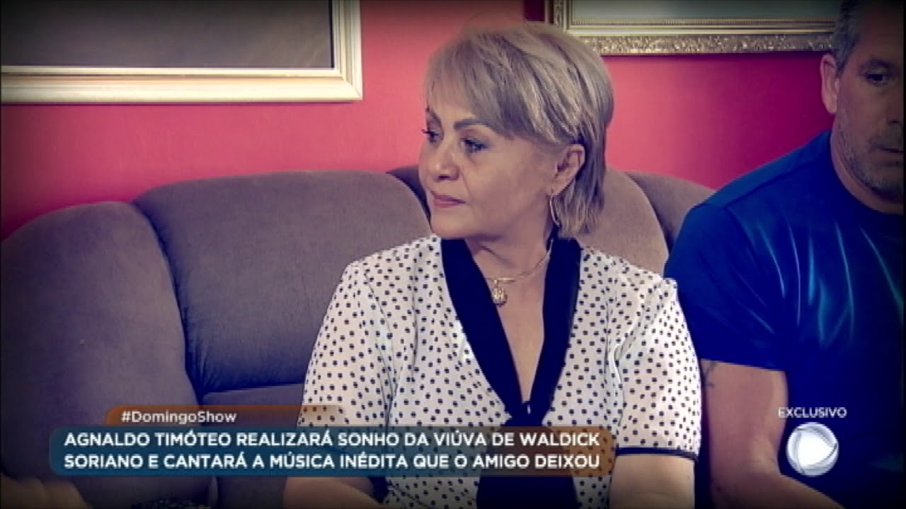 Família se emociona ao recordar momentos ao lado de Waldick Soriano
