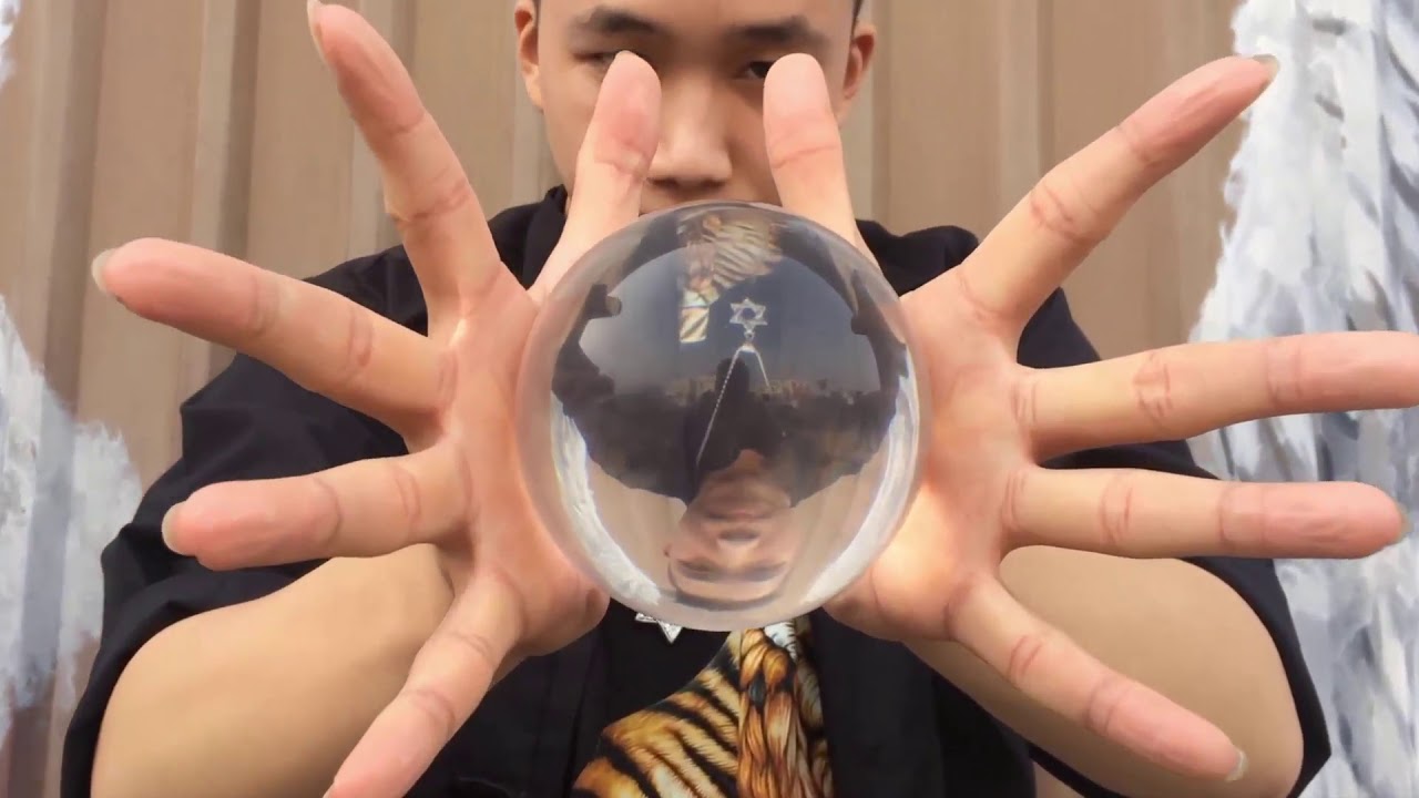 Osama Halley | Contact juggling Manipulation 2018