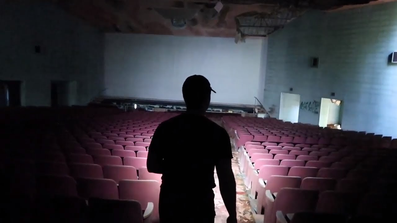 Exploring the Abandoned Unity House Resort in the Poconos Part 2