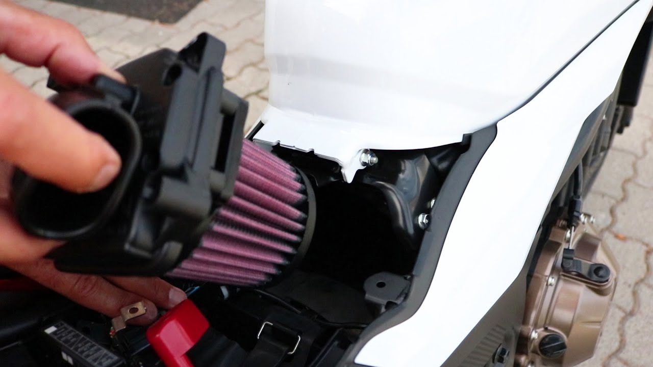 Honda CB500F - K&N Air Filter Installation