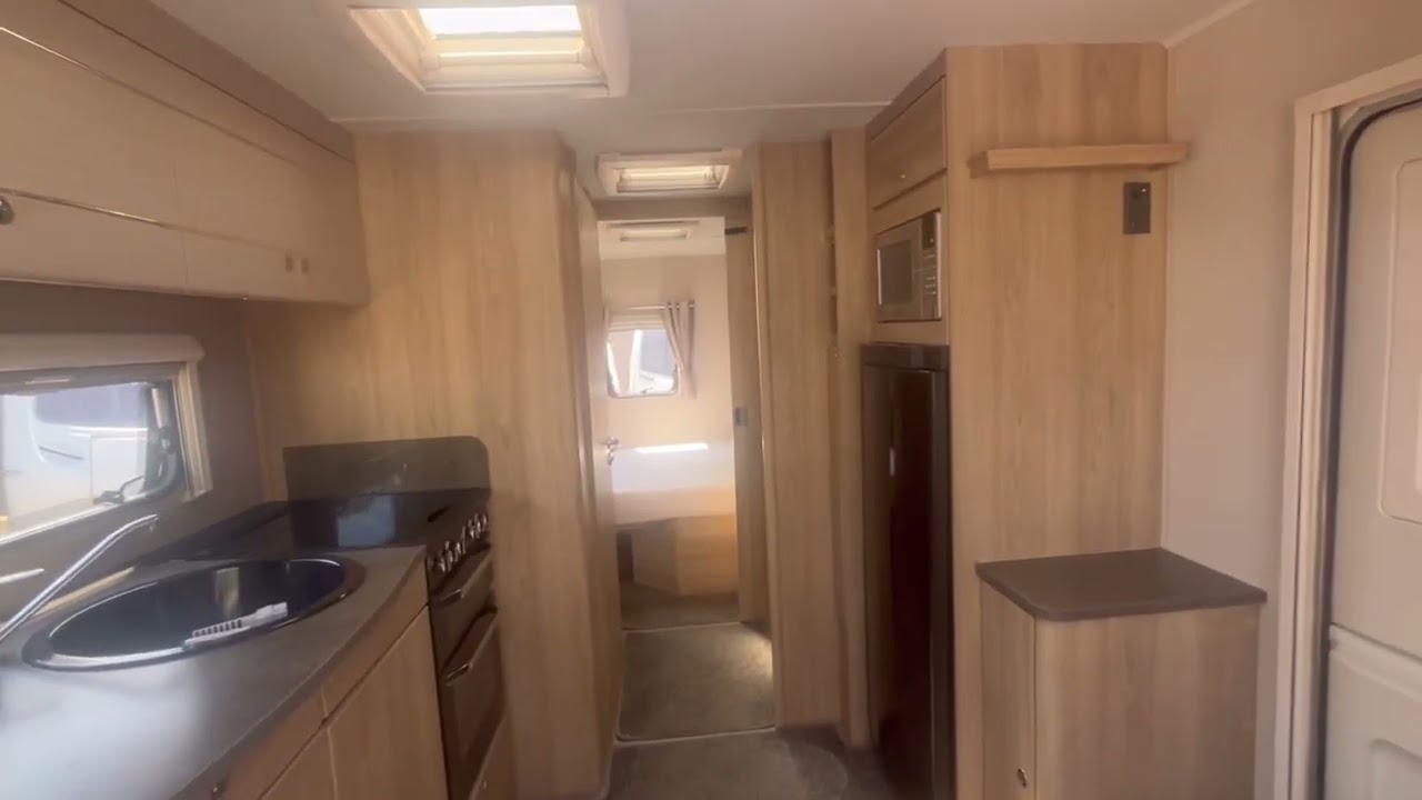 2018 Elddis Osprey 860
