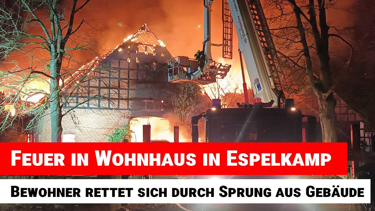Feuer in Wohnhaus in Espelkamp: Bewohner rettet sich durch Sprung aus Gebäude