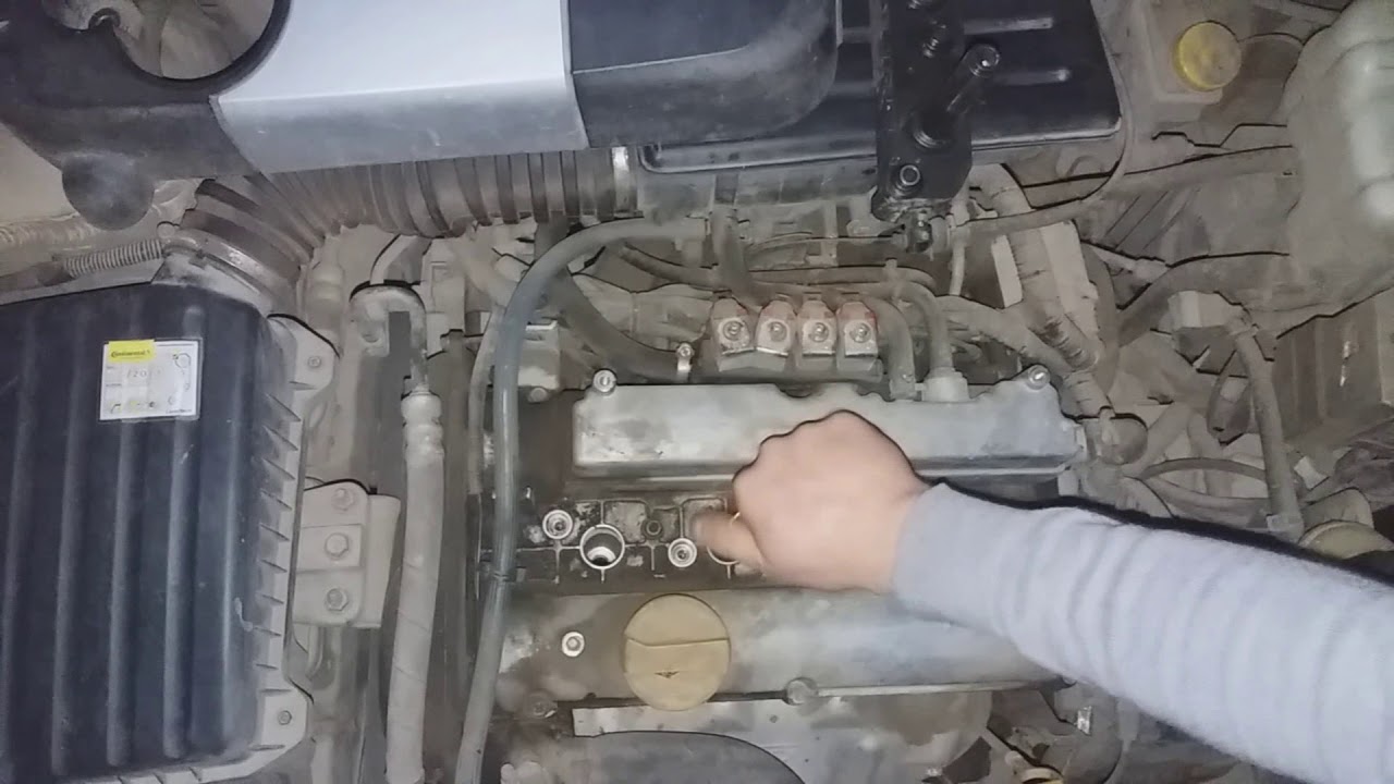 Як замінити свічки запалювання на Chevrolet Lacetti 1.8L F18D3