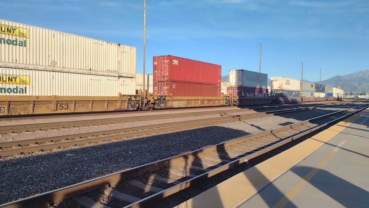 EB BNSF Power Move Train At San Bernardino CA! 