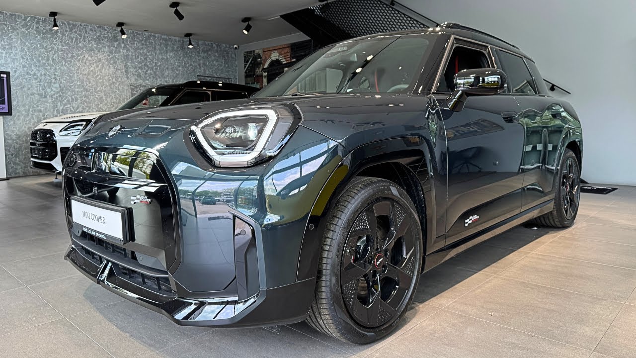 2025 MINI Aceman - Interior and Exterior Details