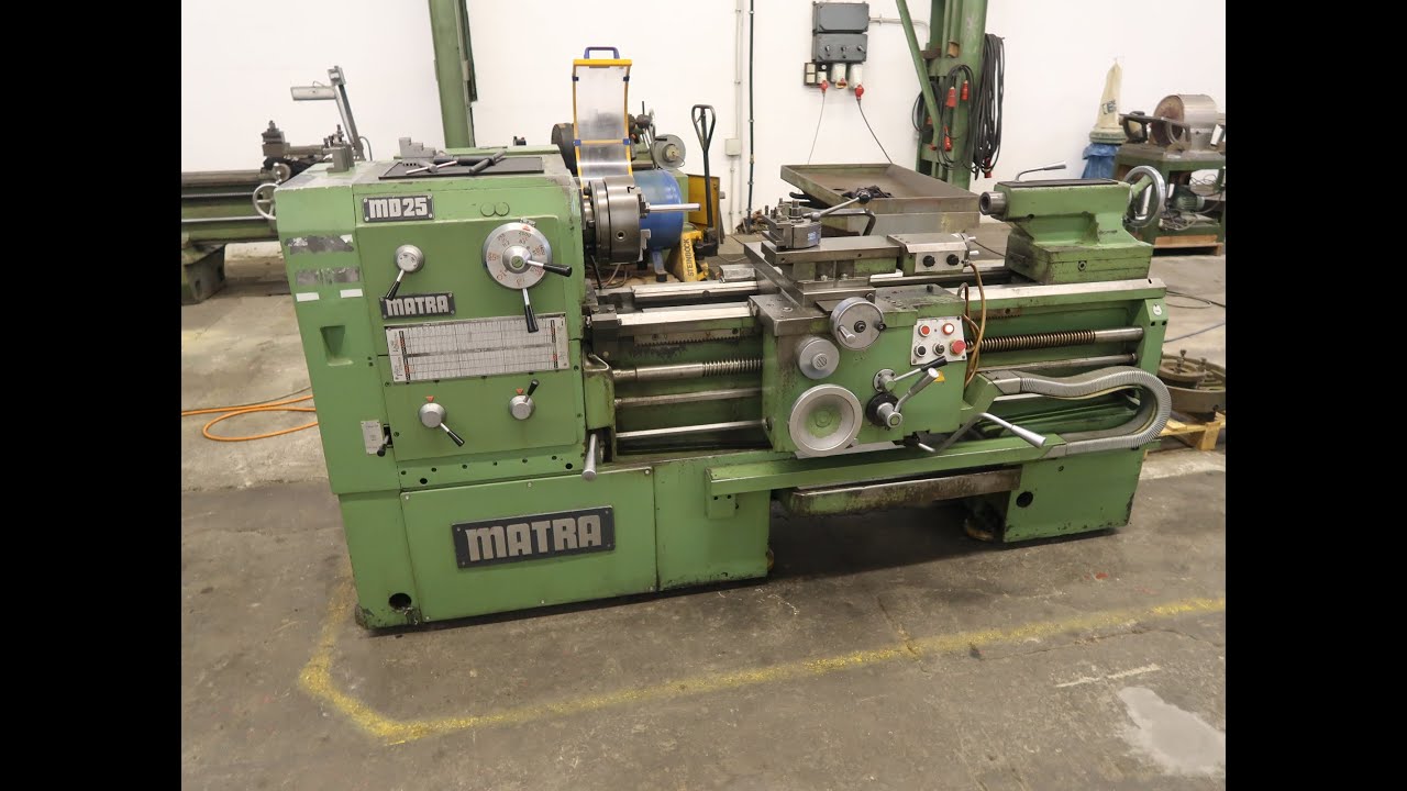 Universaldrehmaschine Fabr. Matra, Mod. MD 25