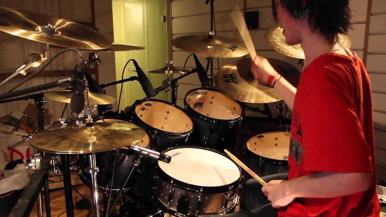 Trivium - In Waves | Drum Cover by Tim Schärdin