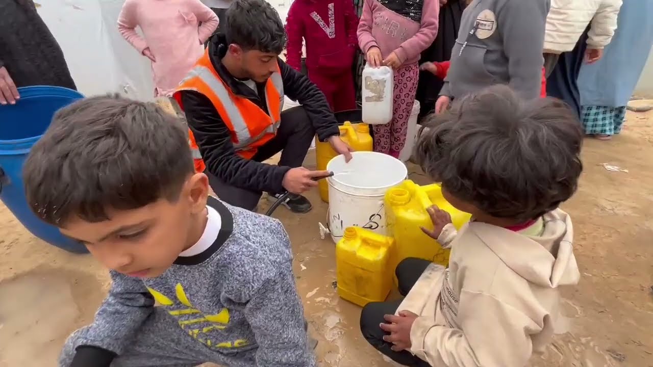 Waves of Hope: Water Wells in War-Torn Gaza 💧✨