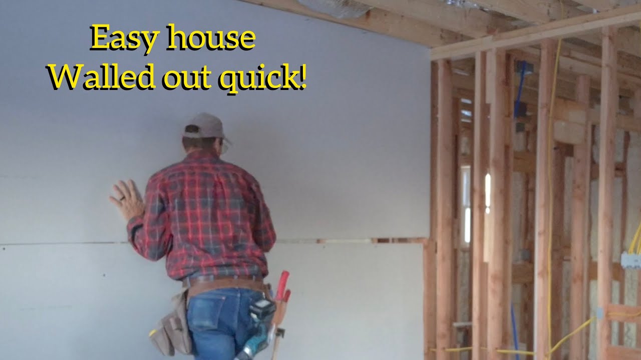Easy hanging on this little 2 bedroom house. 