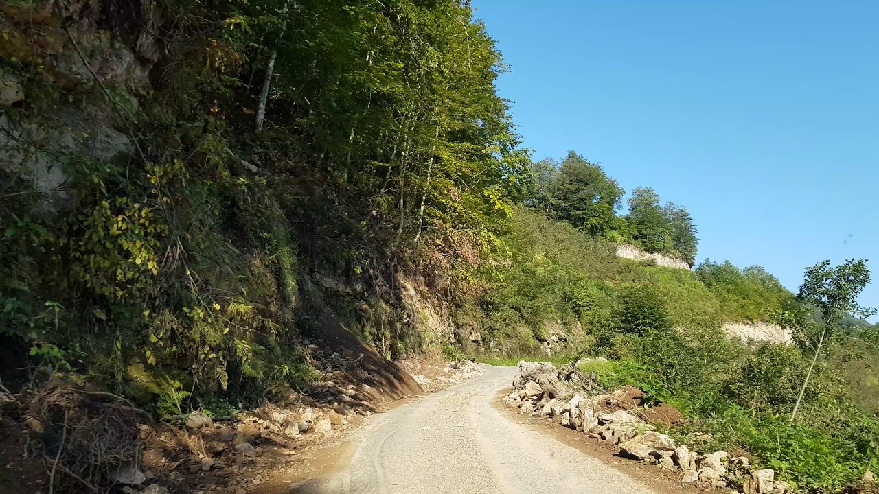 Trabzon / Köprübaşı / Yağmurlu Köyü - Köy Yolları