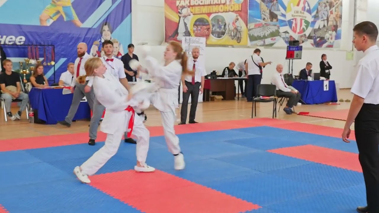 Competitions in all-style karate. Shotokan karate. Kumite.