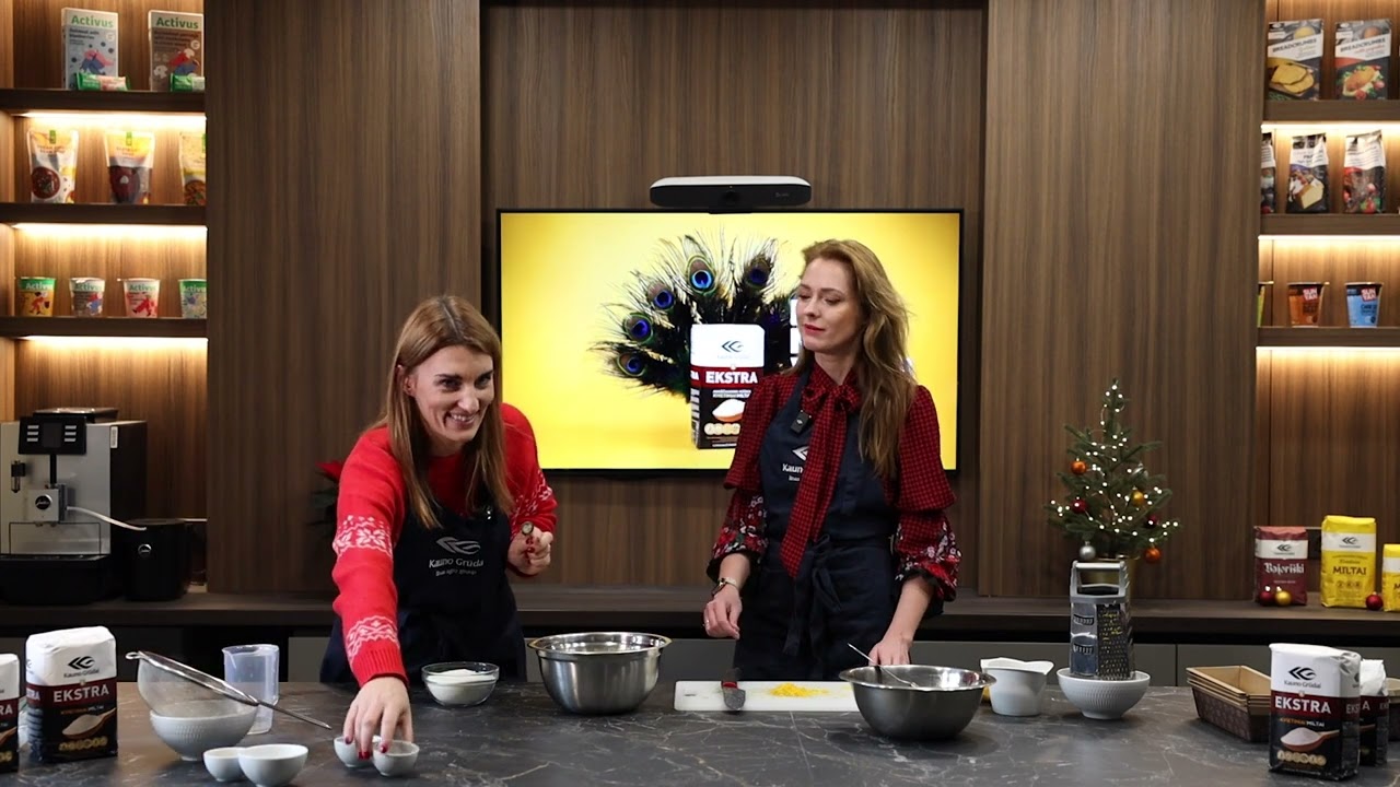 Kaip pasigaminti Kalėdinį brandintą pyragą