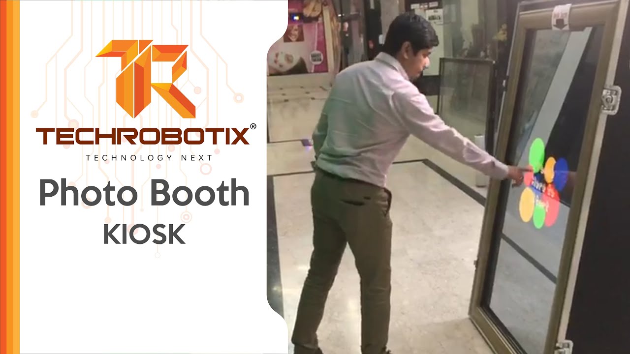 PHOTO BOOTH | ACTIVATION | DUBAI | TECHROBOTIX