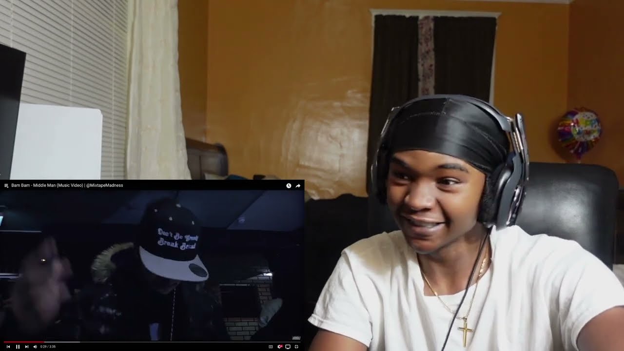 BEST UK Drill ARTIST IVE HEARD!! Bam Bam - Middle Man (Music Video) | MixtapeMadeness