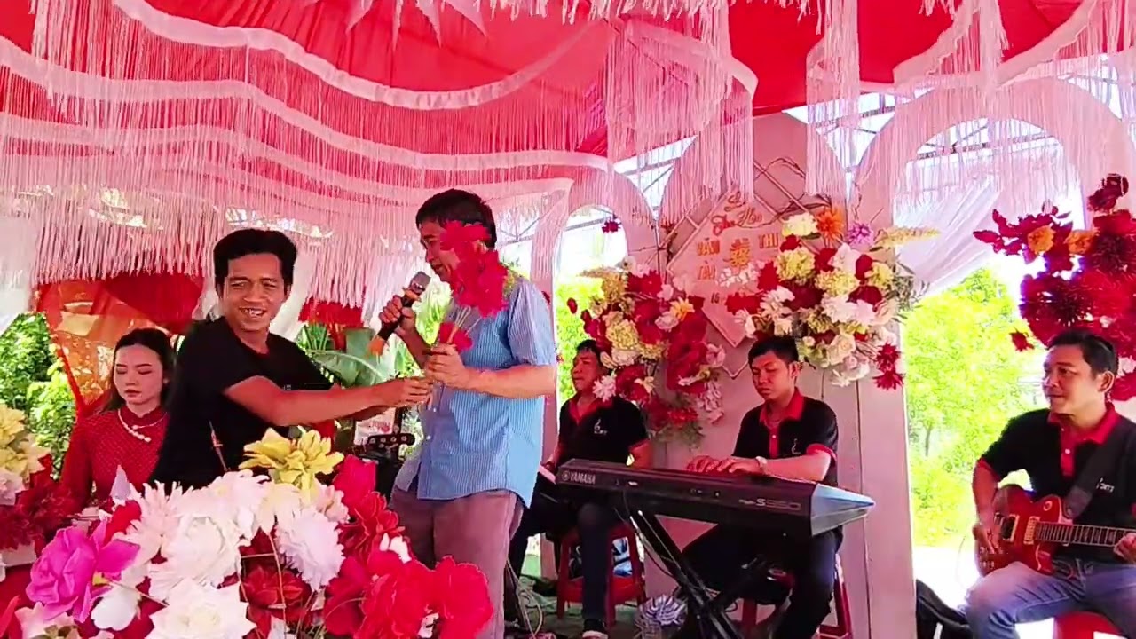 Tình Yêu Không Có Lỗi. Chú Út Chú Rể cover || Hồng Trường Band.