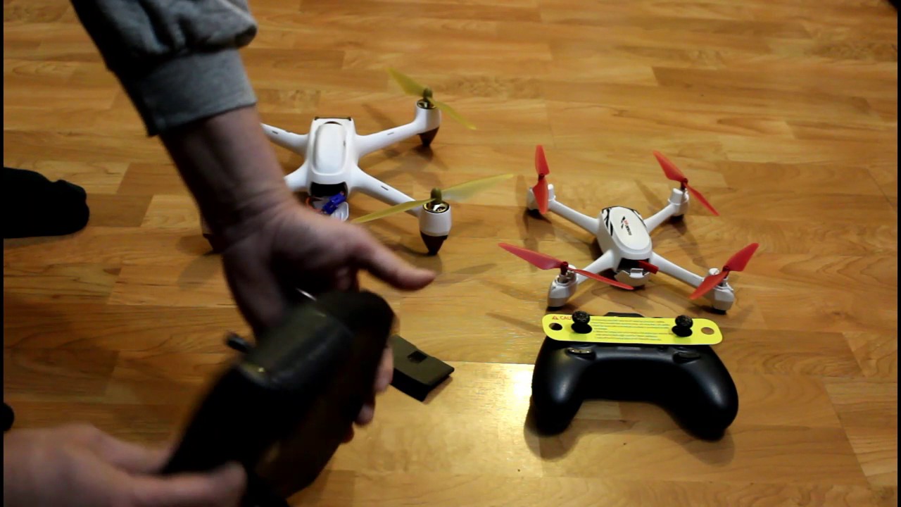 Hubsan X4 H502e battery in Hubsan X4 H501s transmitter
