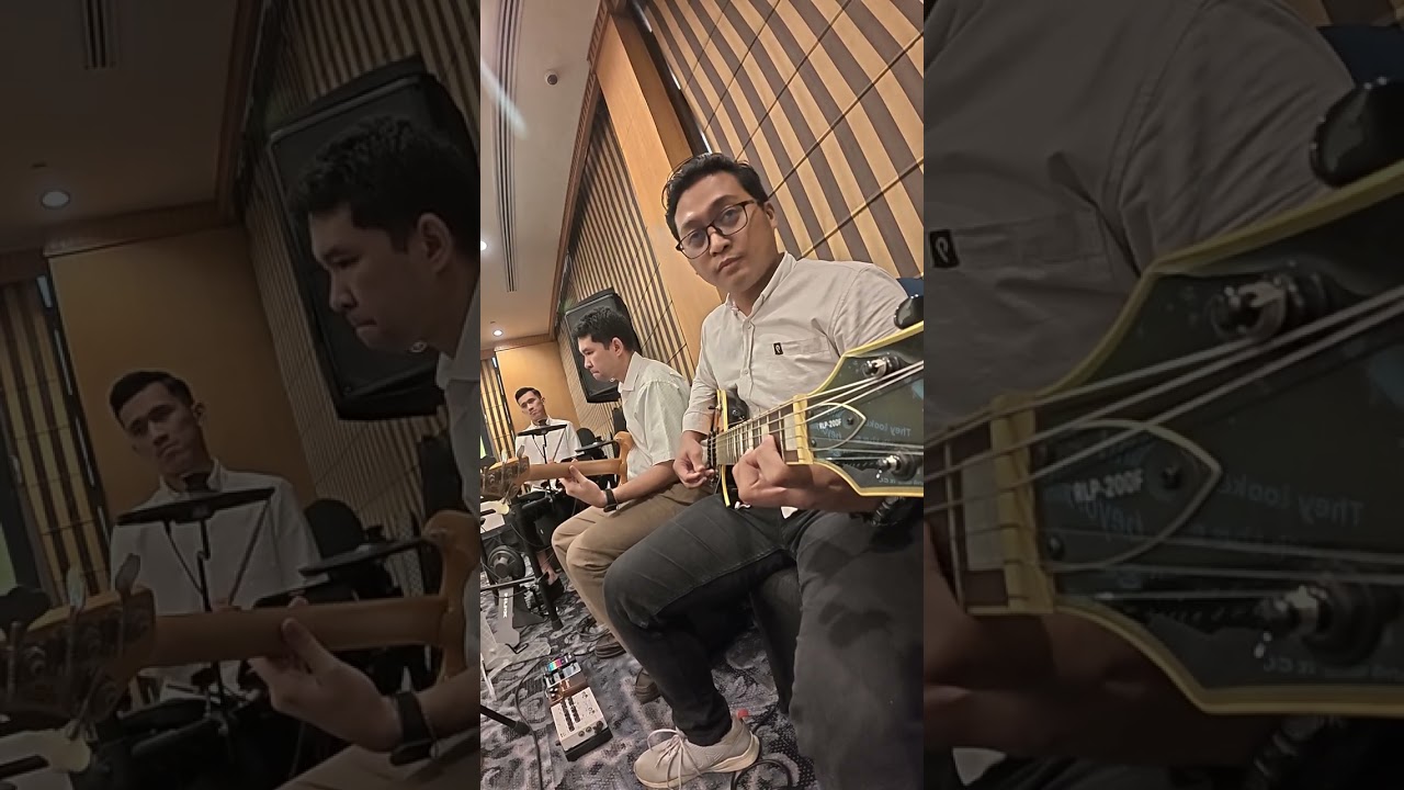 The First Noel (Guitar Cover) 