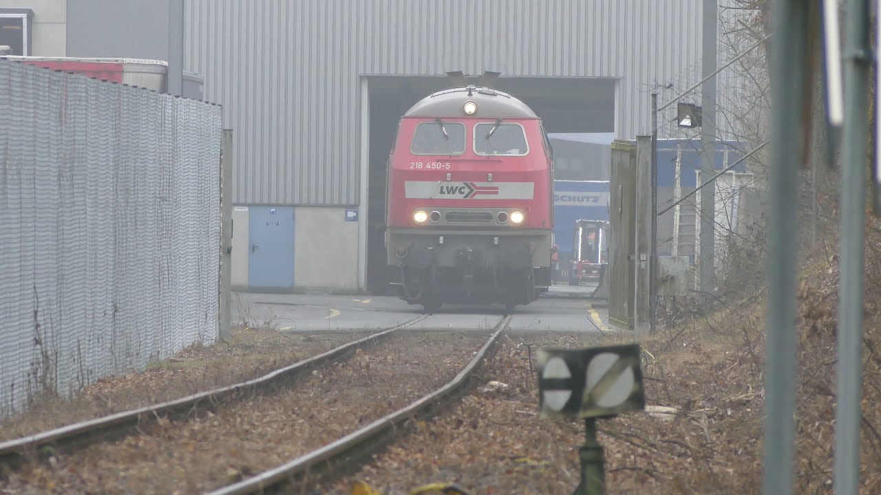 Hurra, der Schotterzug ist da... (mit Werksdurchfahrt Fa. Schütz, Selters/Ww.)