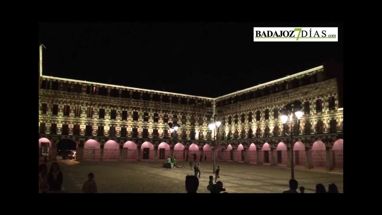 ESPECTÁCULO PHILIPS EN LA PLAZA ALTA DE BADAJOZ