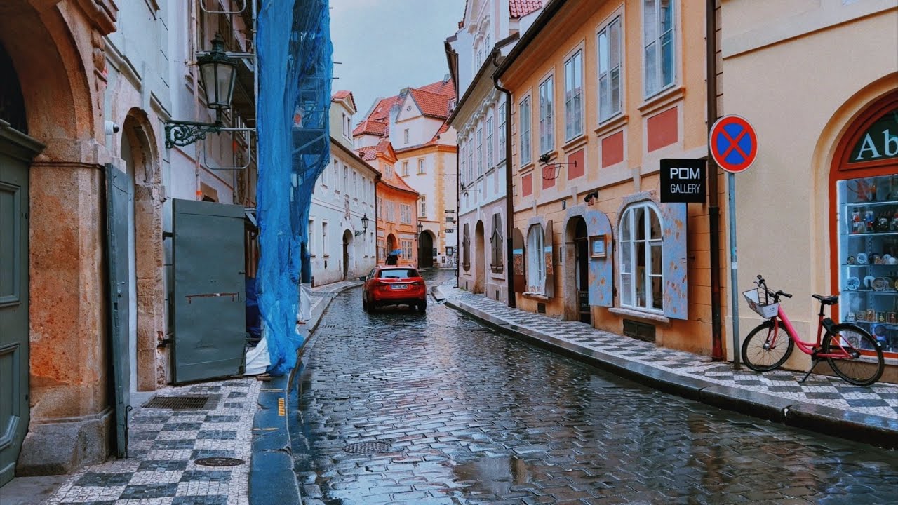 WALKING IN THE RAIN - Atmospheric PRAGUE Rainy Walk - Virtual Tour 4K - Relaxing Ambience ASMR