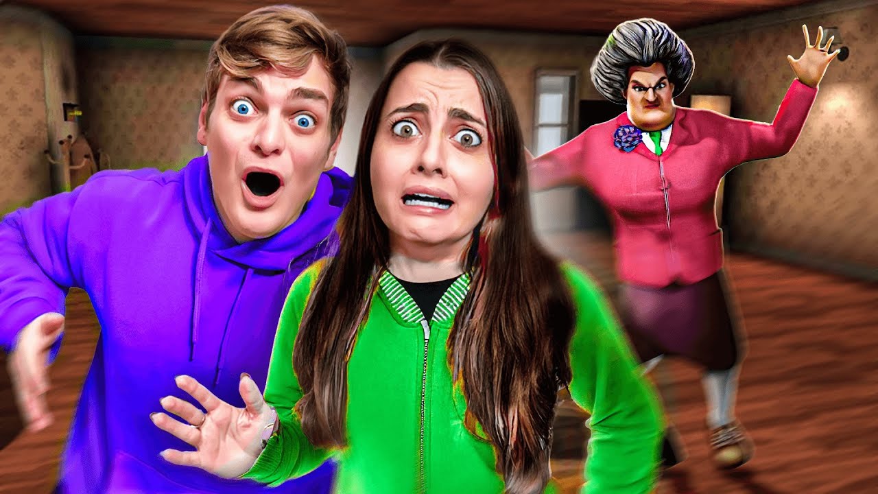 DANI E ROBBI SCAPPANO DALLA MAESTRA PAZZA su Scary Teacher 😱!