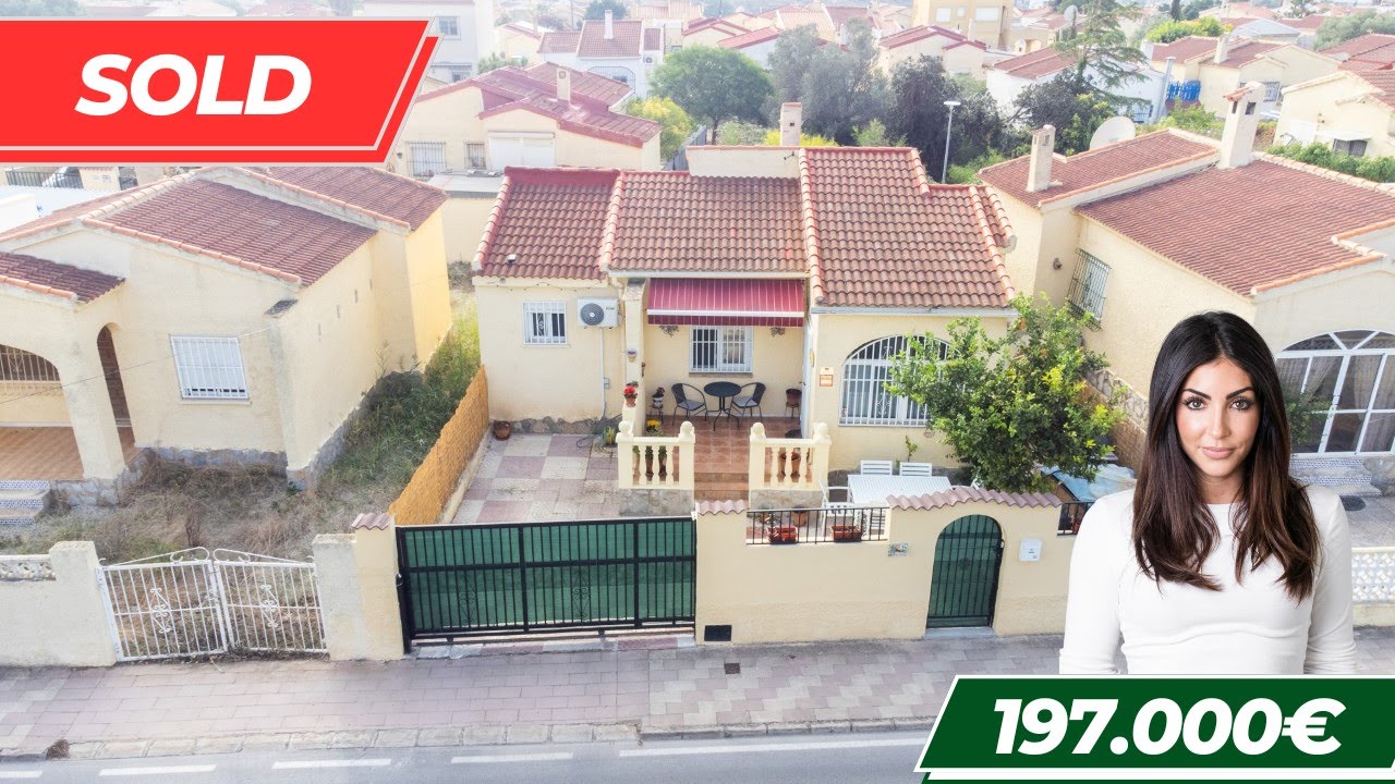🏡Detached Villa with Private Pool for Sale in La Marina, Costa Blanca Spain 🌅| Ref. 6061