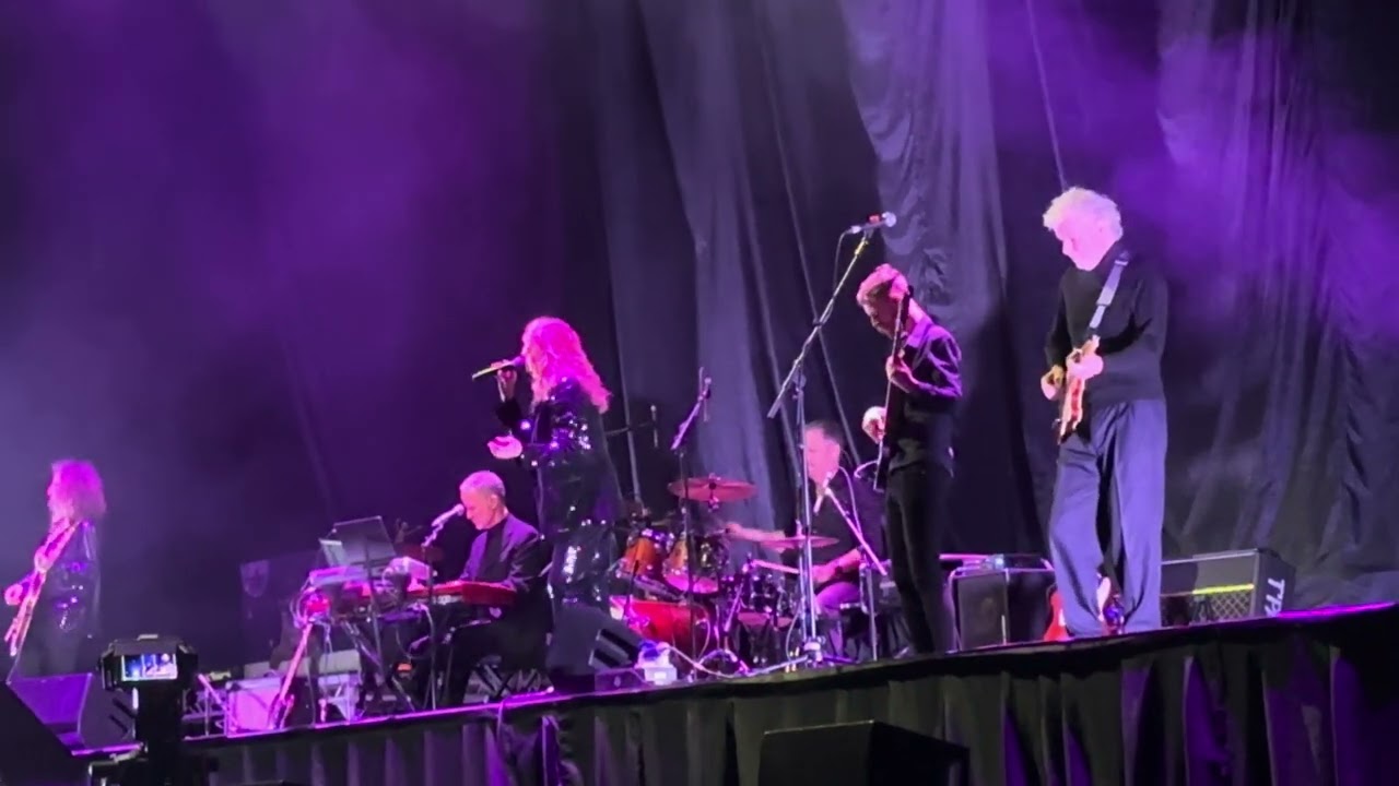 China In Your Hand - T’Pau Ovo Hydro Glasgow