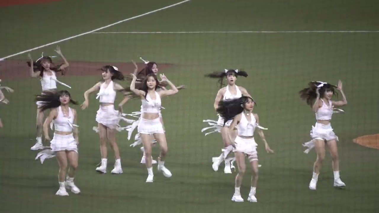 250806 Dragon Beauties 【HANDS UP】#小龍女 開場表演 #權喜原 #MEOVV #미야오 #詩雅 #小蛙 #菲菲 #柳柳