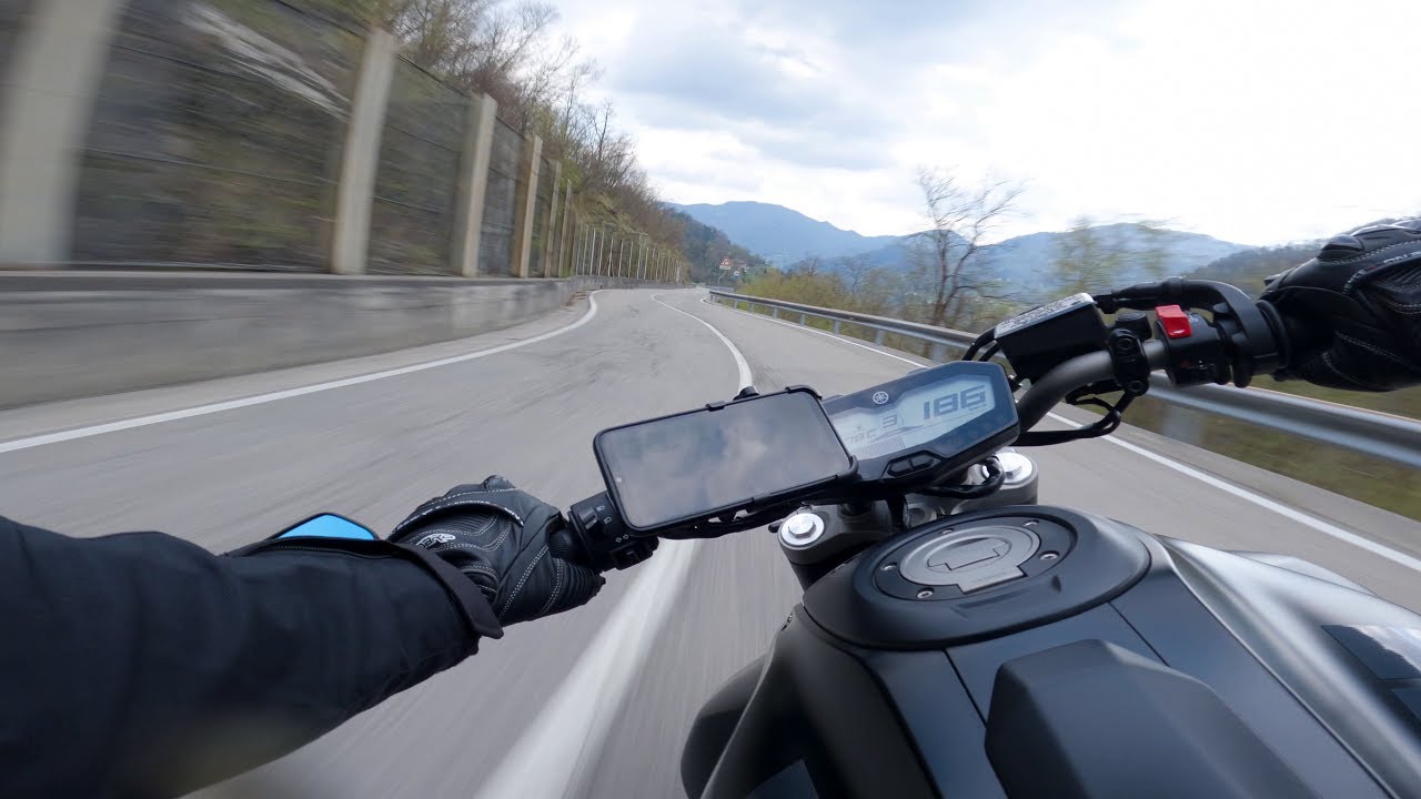 Yamaha MT07 FULL SCProject SOUND | Riding FAST on Hard Tight Road